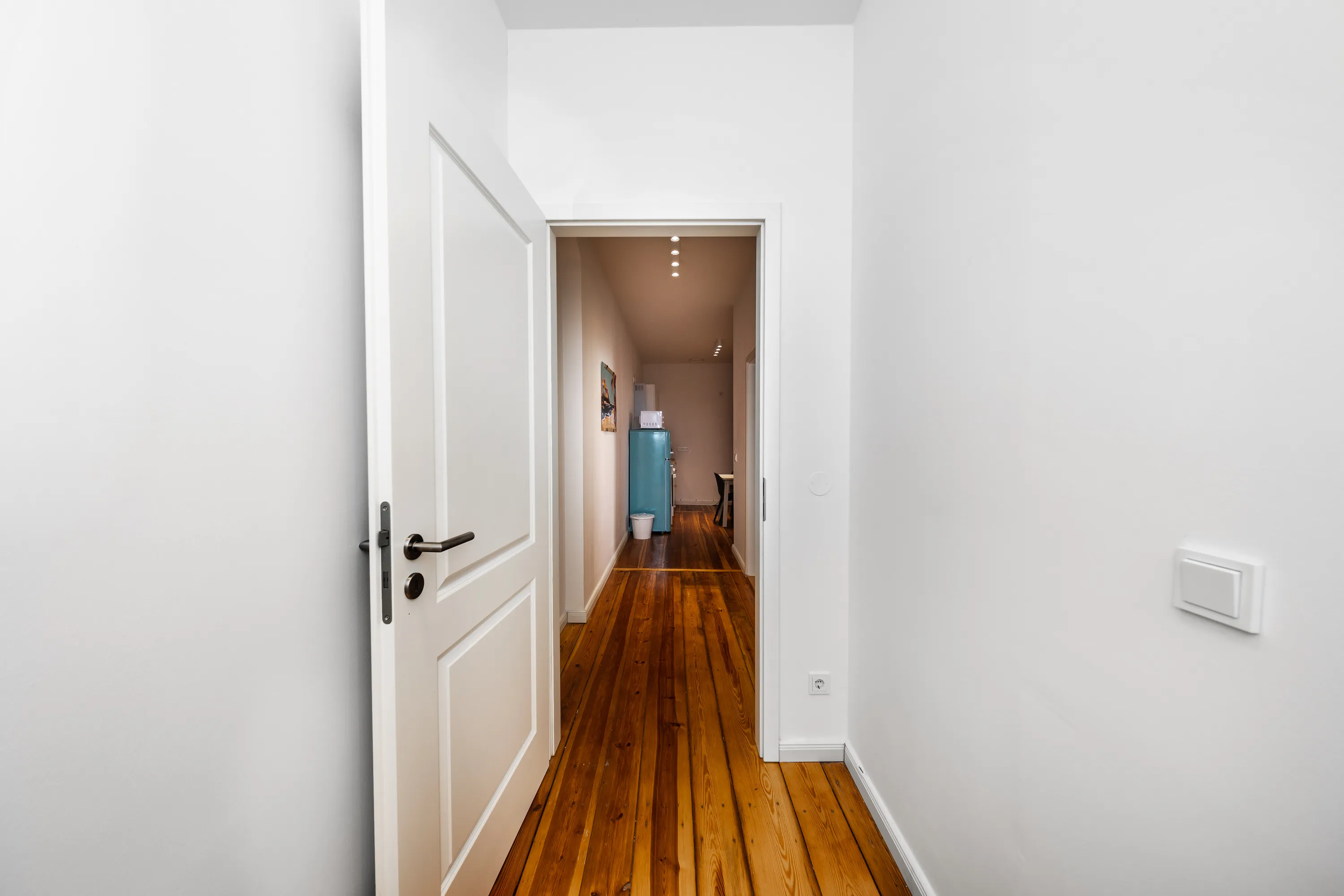 Real Estate - Image 7